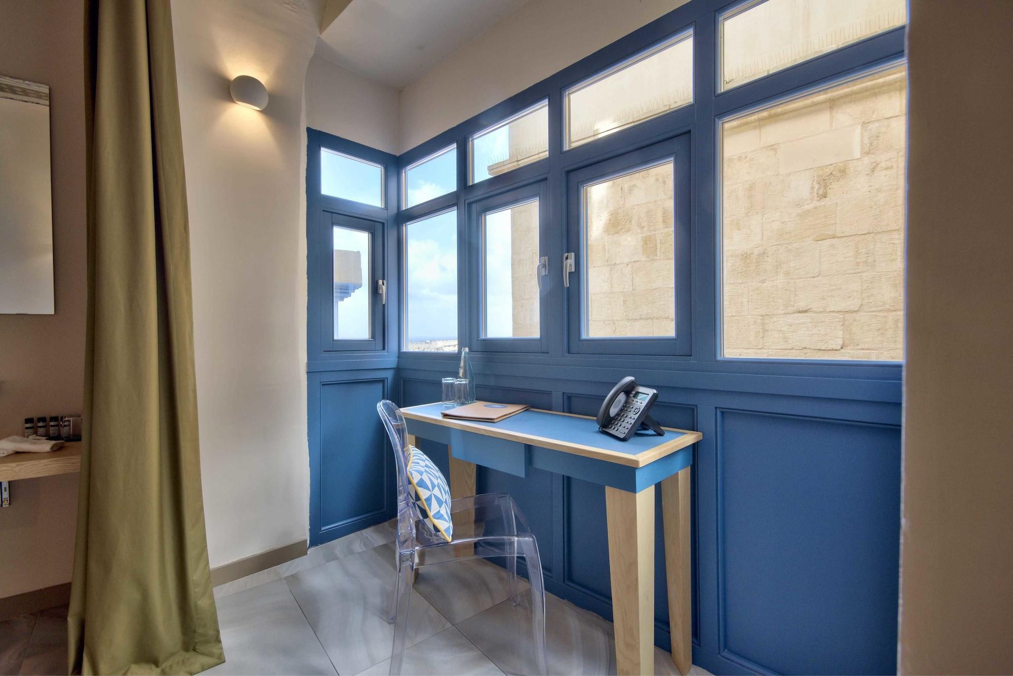 The British Suites Valletta Exterior photo